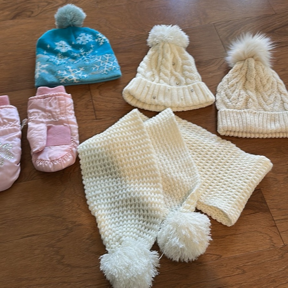 Set of girls hats, mittens and scarf